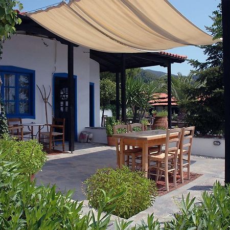 Skites Hotel Bungalows Ouranoupoli Exterior photo